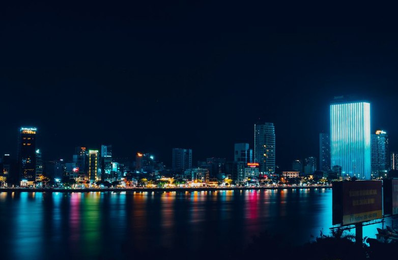 phỏm trực tuyến 8Day